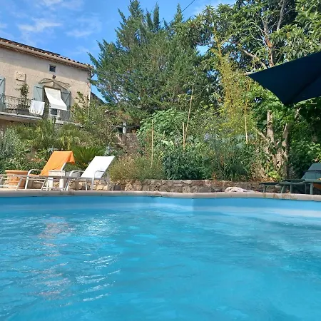 Shanti 3* La Tour-sur-Orb